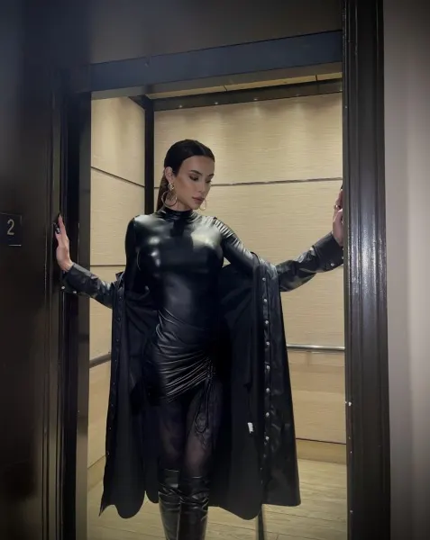 Kim, trans escort in Dubai — photo 14