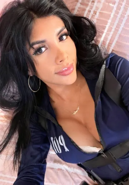Kimberly, Asian trans escort in Dubai