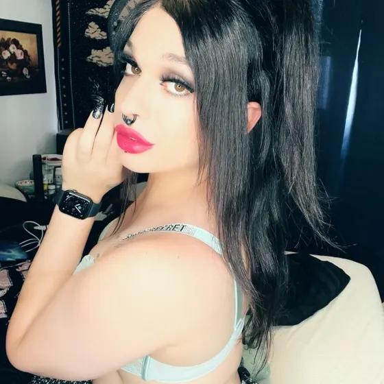 Kimberly, Russian trans escort in Dubai