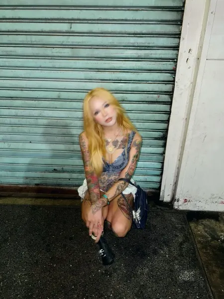 Leticia, Japanese trans escort in Dubai — photo 7
