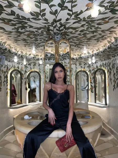 Luna, Asian trans escort in Dubai โ photo 13