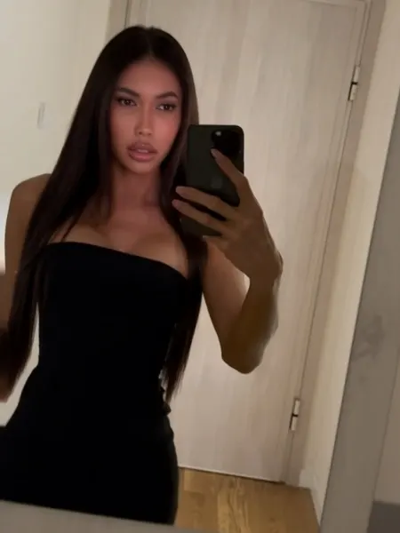 Luna, Asian trans escort in Dubai โ photo 7