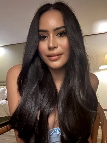 Luna, Japanese trans escort in Dubai — photo 16