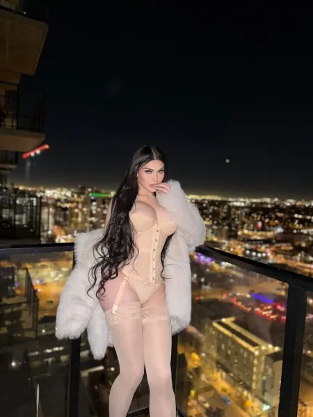 Melissa, Brazilian trans escort in Dubai — photo 10