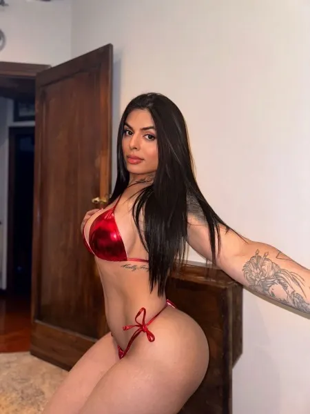 Melissa, Brazilian trans escort in Dubai — photo 7