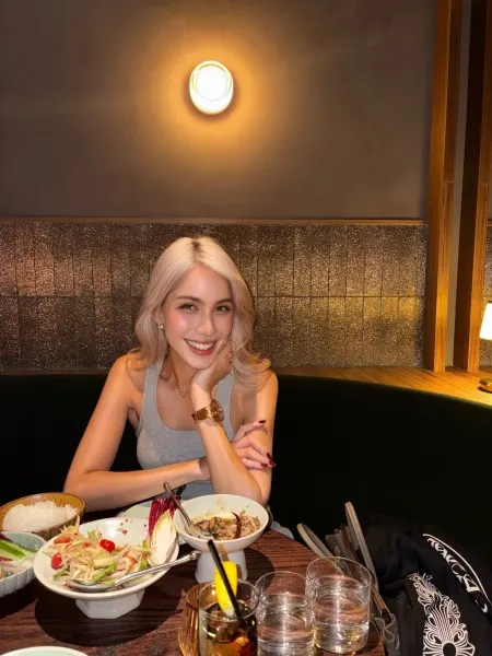 Mirela, Asian trans escort in Dubai โ photo 6