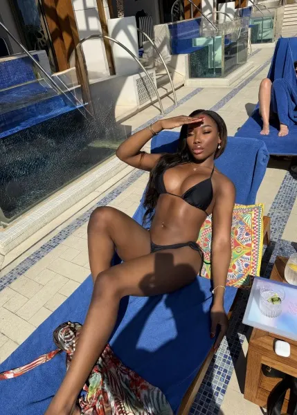Mirela, trans escort in Dubai