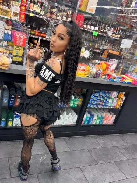 Naomi, Brazilian trans escort in Dubai โ photo 9