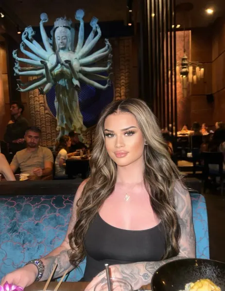 Nikki, trans escort in Dubai โ photo 10