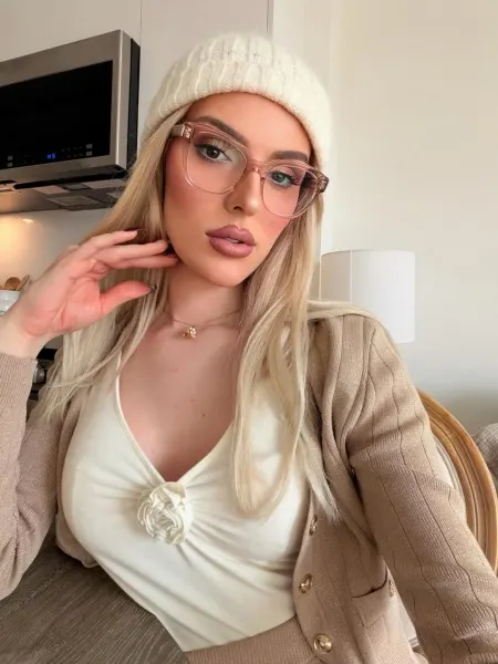 Paola, trans escort in Dubai — photo 17