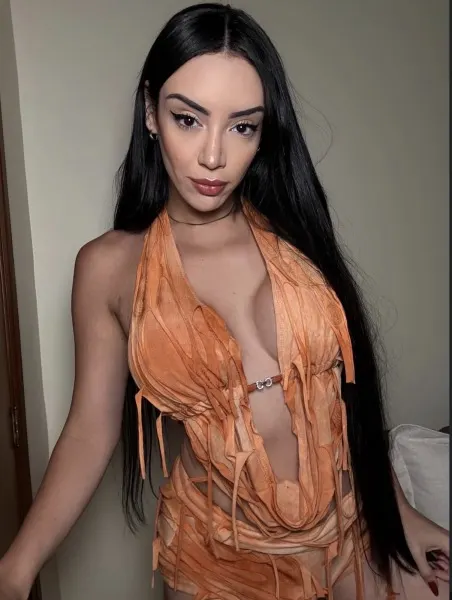 Rafaela, trans escort in Dubai โ photo 6