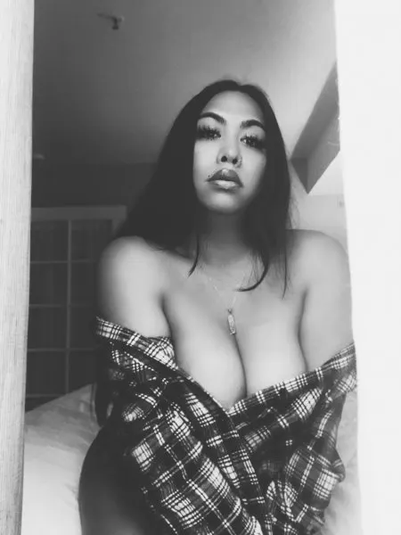 Rafaela, Russian trans escort in Dubai — photo 12