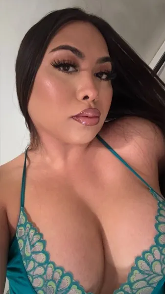 Rafaela, Russian trans escort in Dubai — photo 17