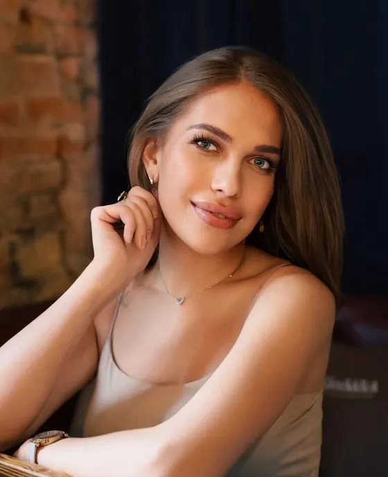 Renata, Russian trans escort in Dubai โ photo 3