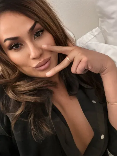 Rihanna, Asian trans escort in Dubai — photo 18