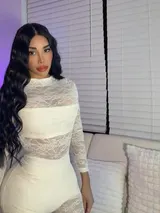 Sabrina, Brazilian trans escort in Dubai — photo 3