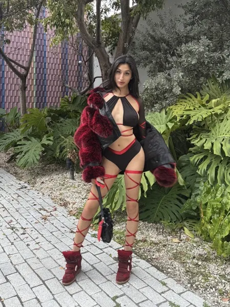 Sabrina, trans escort in Dubai — photo 16