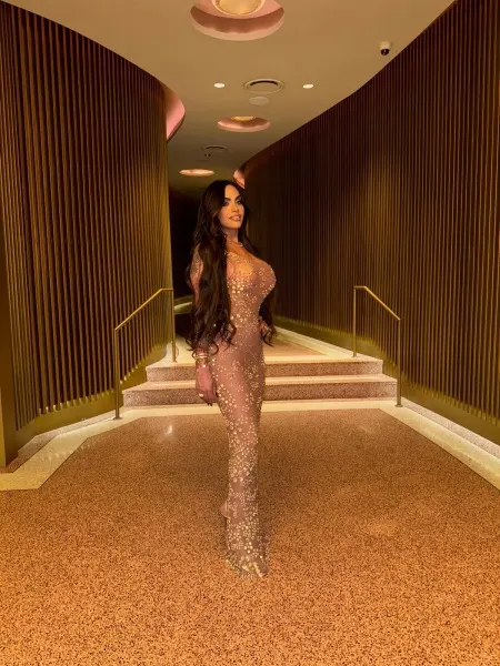 Scarlett, Brazilian trans escort in Dubai — photo 12