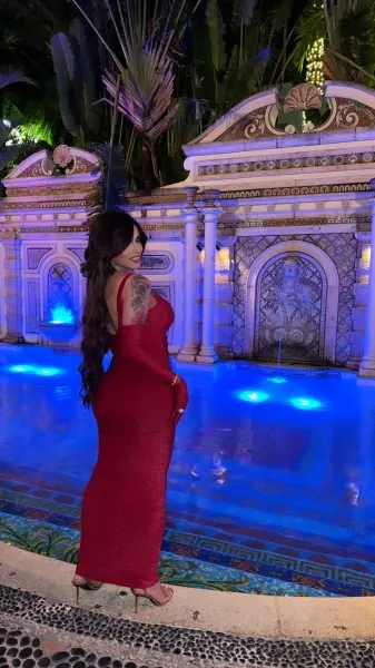 Scarlett, Brazilian trans escort in Dubai — photo 18
