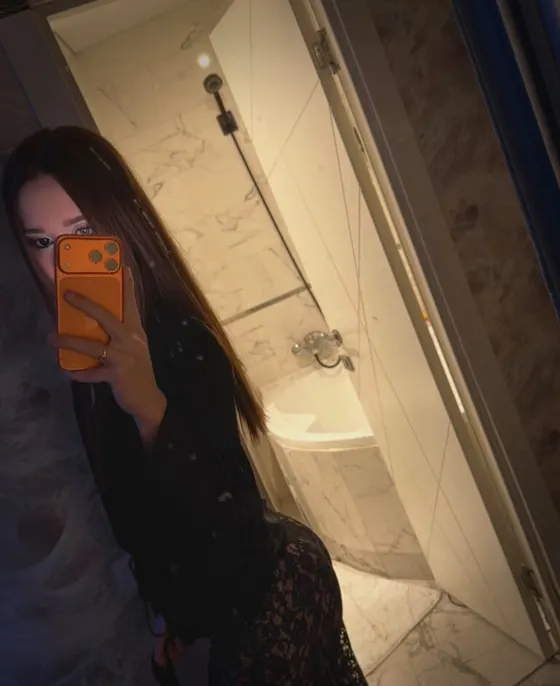 Selene, Brazilian trans escort in Dubai
