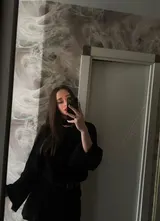 Selene, Brazilian trans escort in Dubai — photo 4