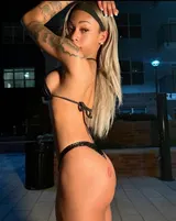 Selene, Brazilian trans escort in Dubai — photo 4