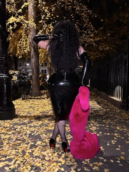 Tatiana, trans escort in Dubai — photo 13