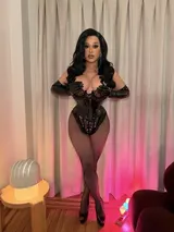 Tatiana, trans escort in Dubai — photo 2