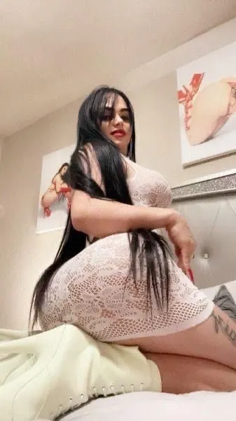 Tatiana, trans escort in Dubai โ photo 9