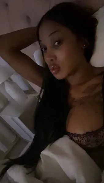 Thalia, Brazilian trans escort in Dubai — photo 5