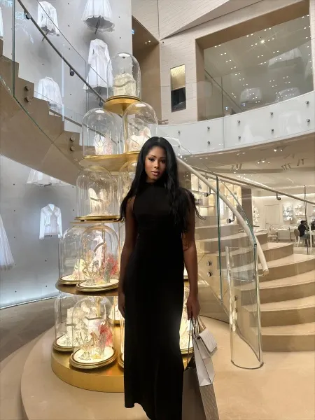 Trixie, Ebony trans escort in Dubai โ photo 10