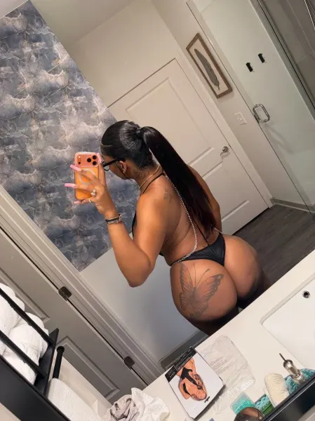 Valentina, Brazilian trans escort in Dubai โ photo 13