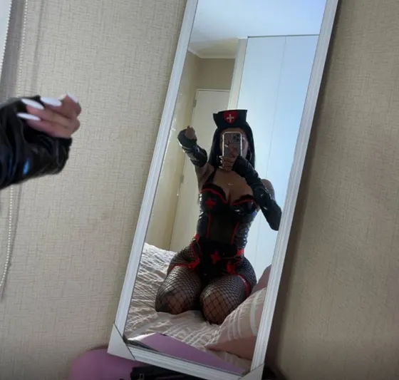 Valeria, Japanese trans escort in Dubai — photo 13