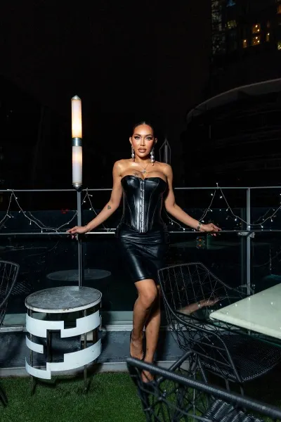 Vanessa, Asian trans escort in Dubai — photo 12