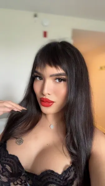 Vanessa, Asian trans escort in Dubai