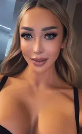 Yara, Russian trans escort in Dubai — photo 4