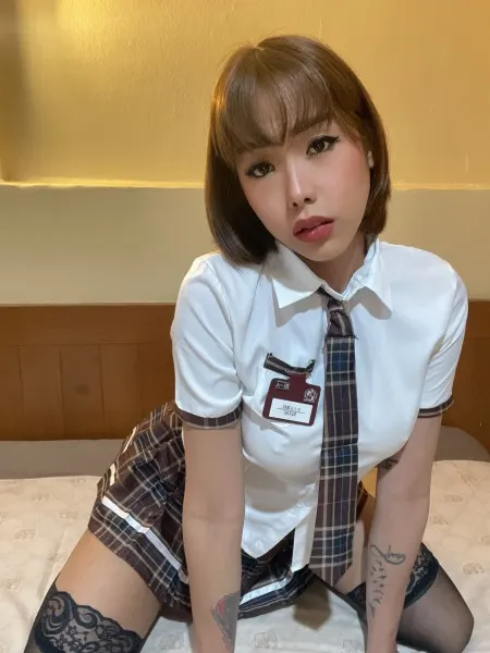 Yasmin, Asian trans escort in Dubai — photo 7